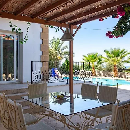 With Private Pool 3 Bedroom Karsiyaka North Cyprus Villa