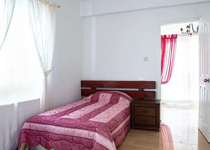 With Private Pool 3 Bedroom Karsiyaka North Cyprus ヴィラ